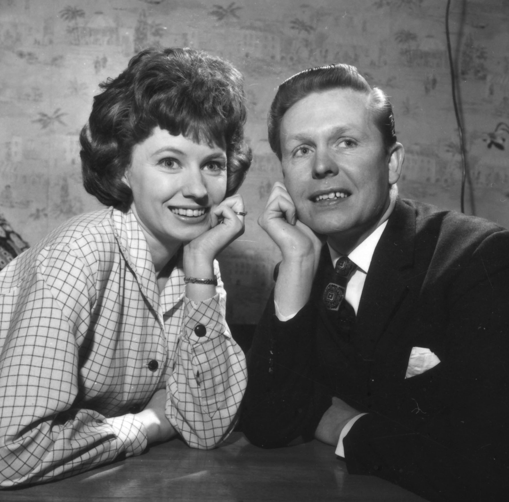 Ruby Murray and Bernie Burgess. Ruby Murray and Bernie Burgess.